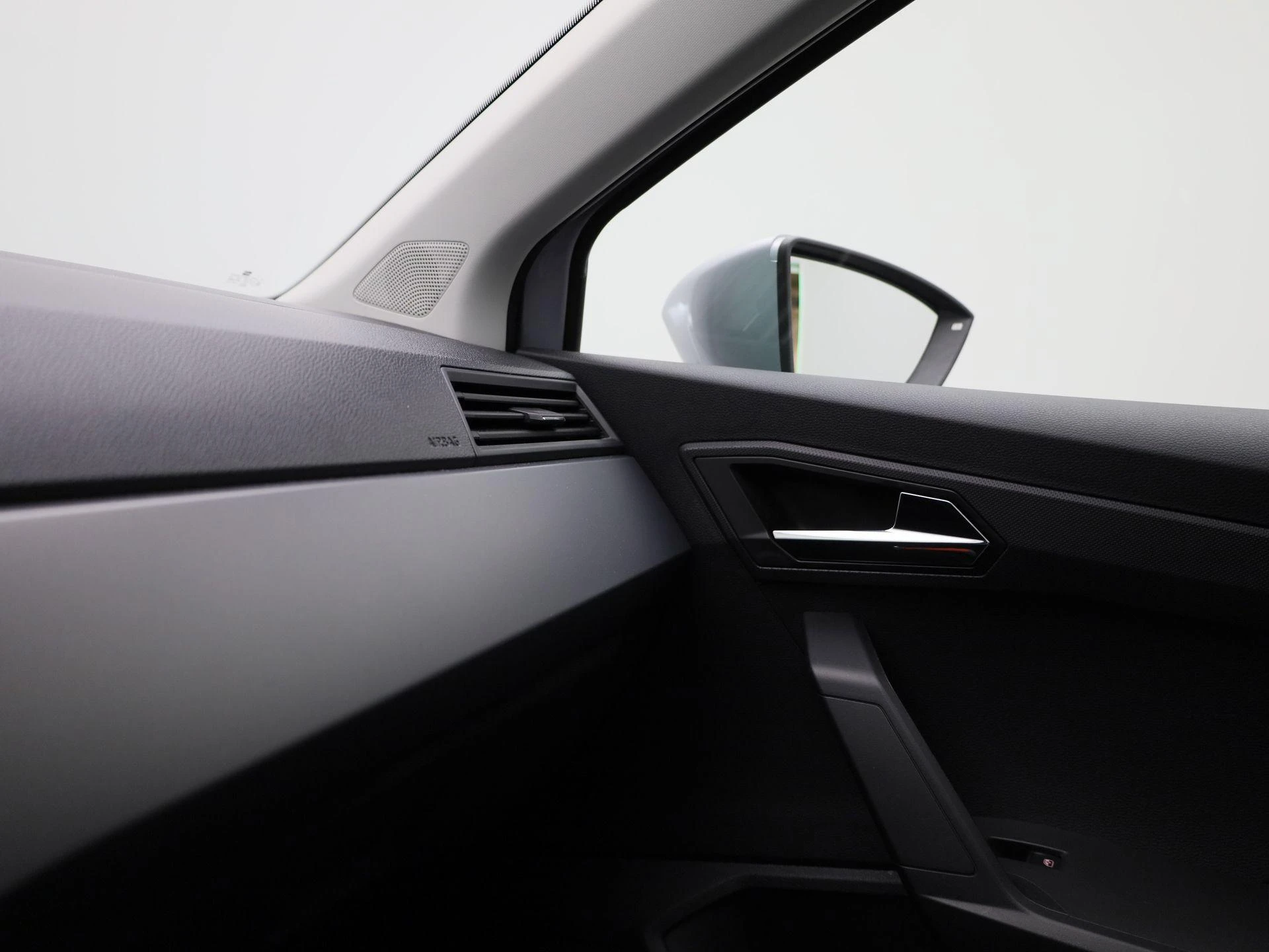 SEAT-Ibiza-image-28