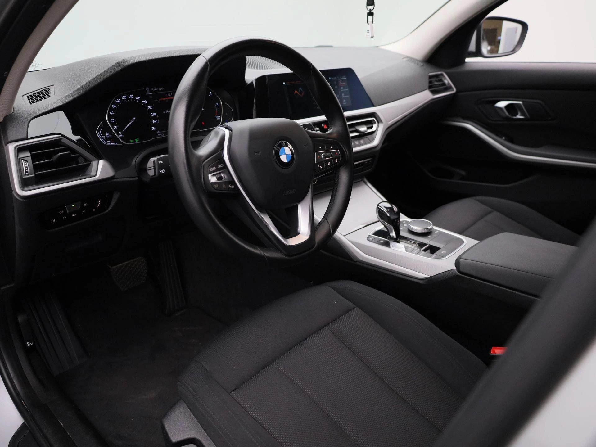 BMW 3 Reeks Touring 318dA (110 kW)