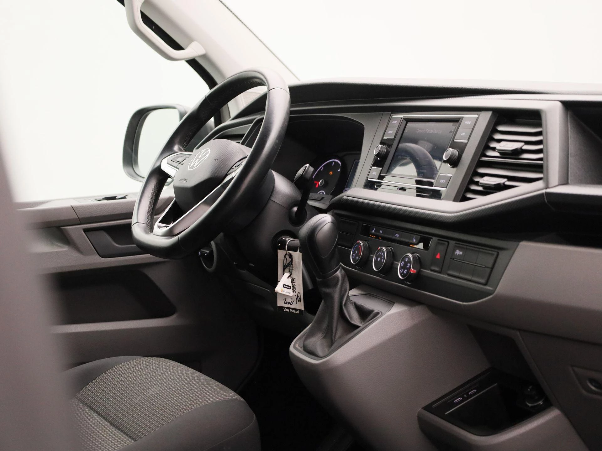 Volkswagen Transporter 2.0 TDI L1H1 150PK