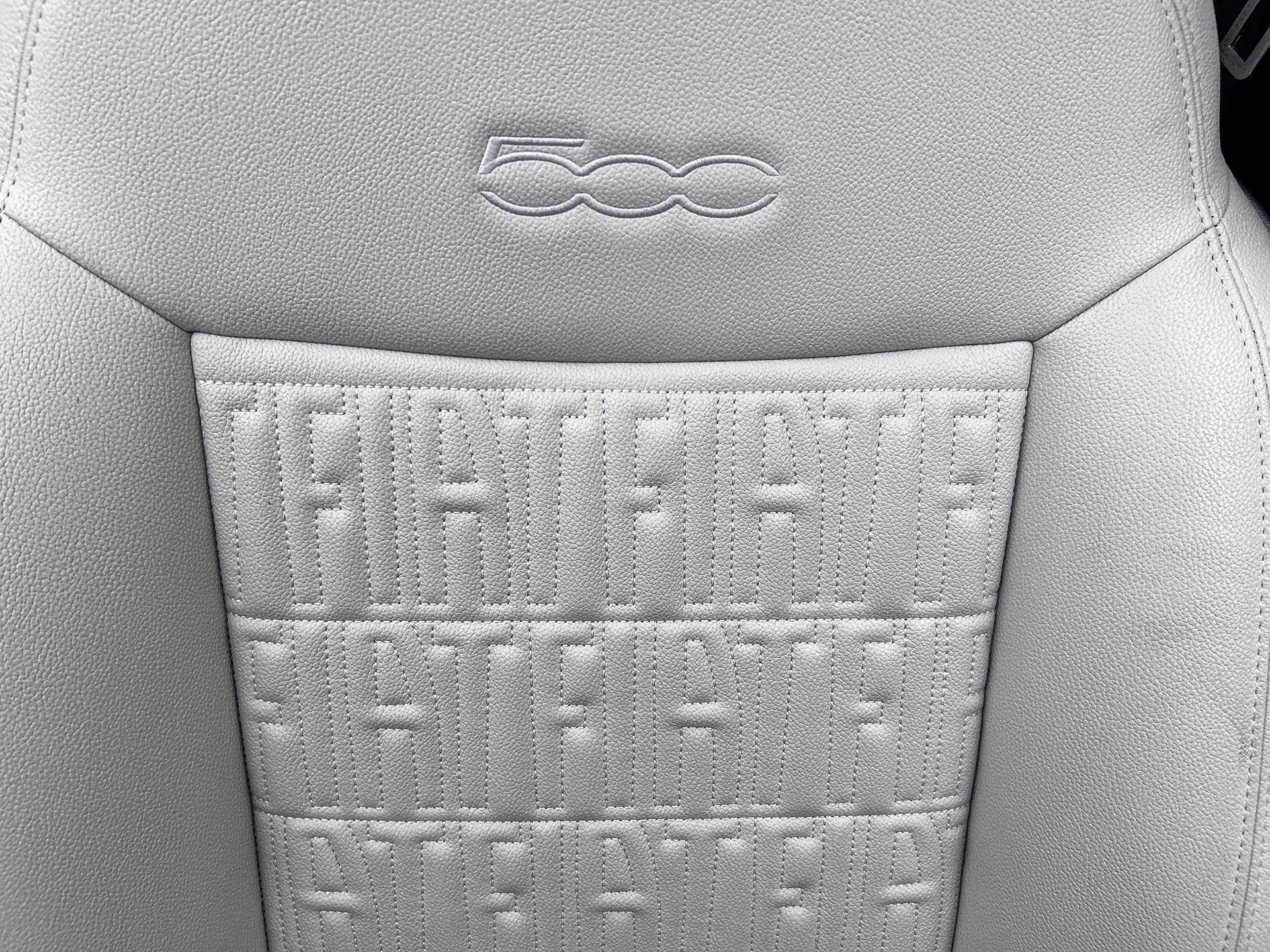 Fiat-500C-image-13