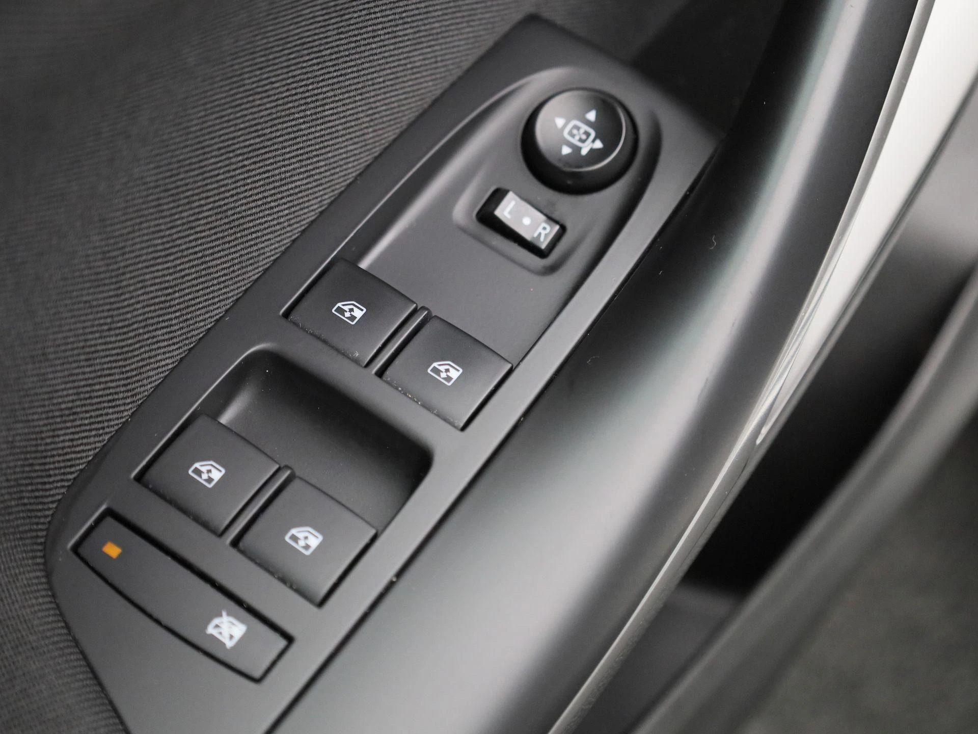 Opel-Astra-image-25