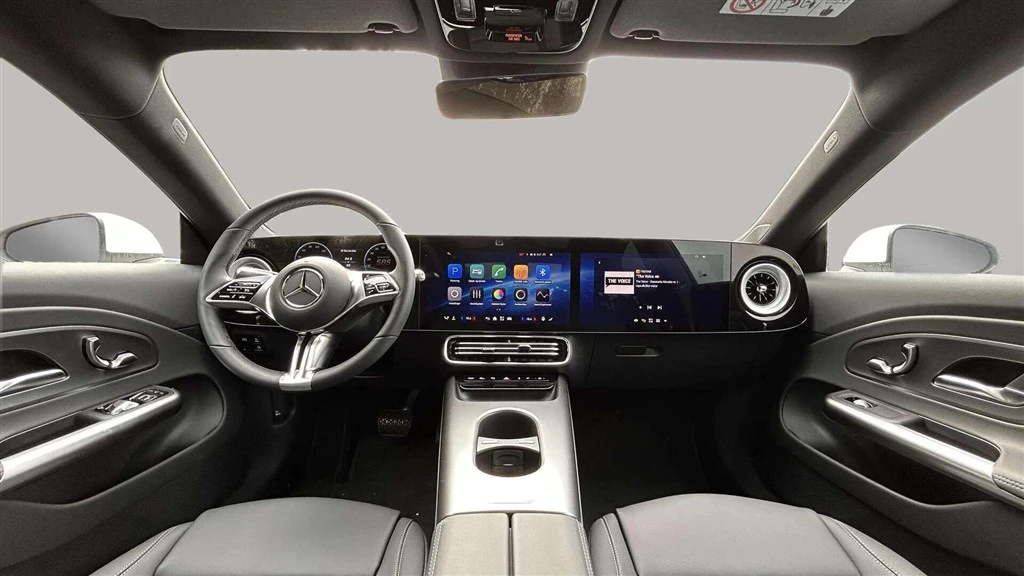 Mercedes-Benz-CLA-image-12