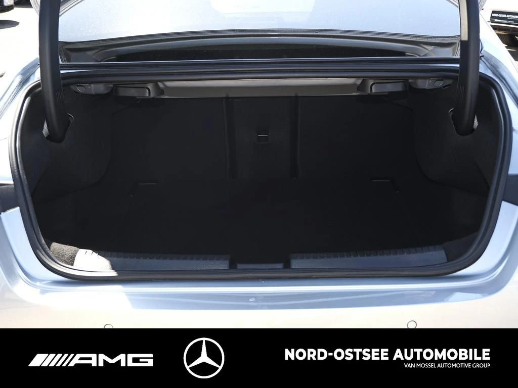 Mercedes-Benz-CLA-image-13