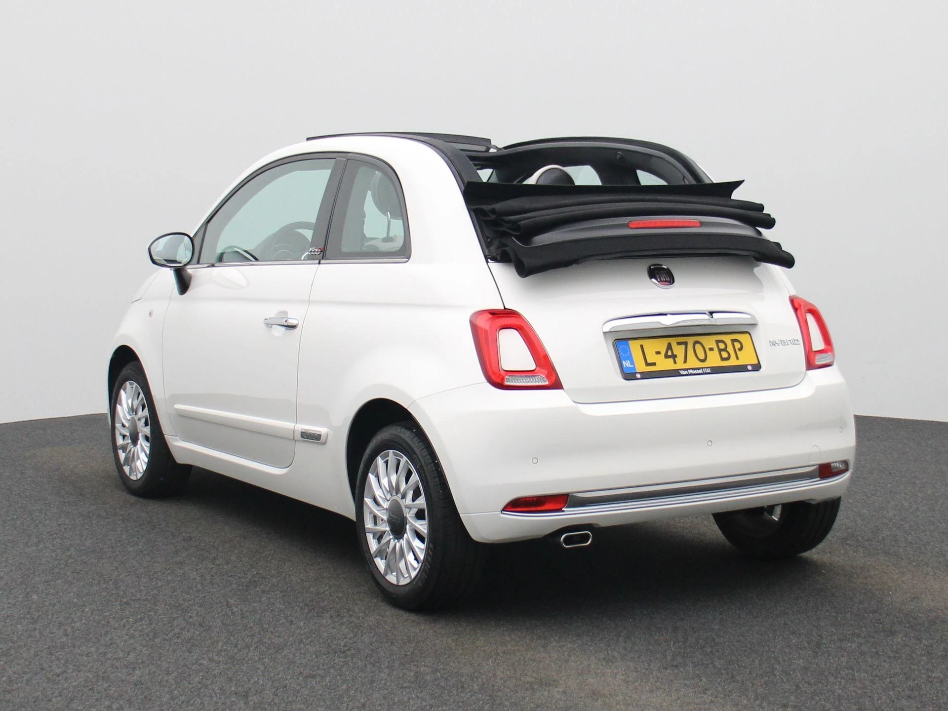 Fiat-500C-image-1