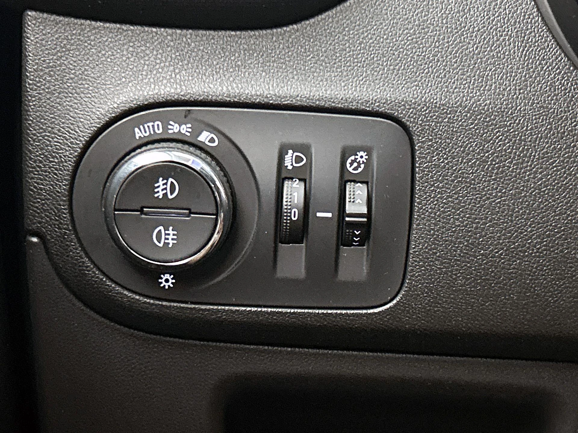 Opel-Crossland X-image-17