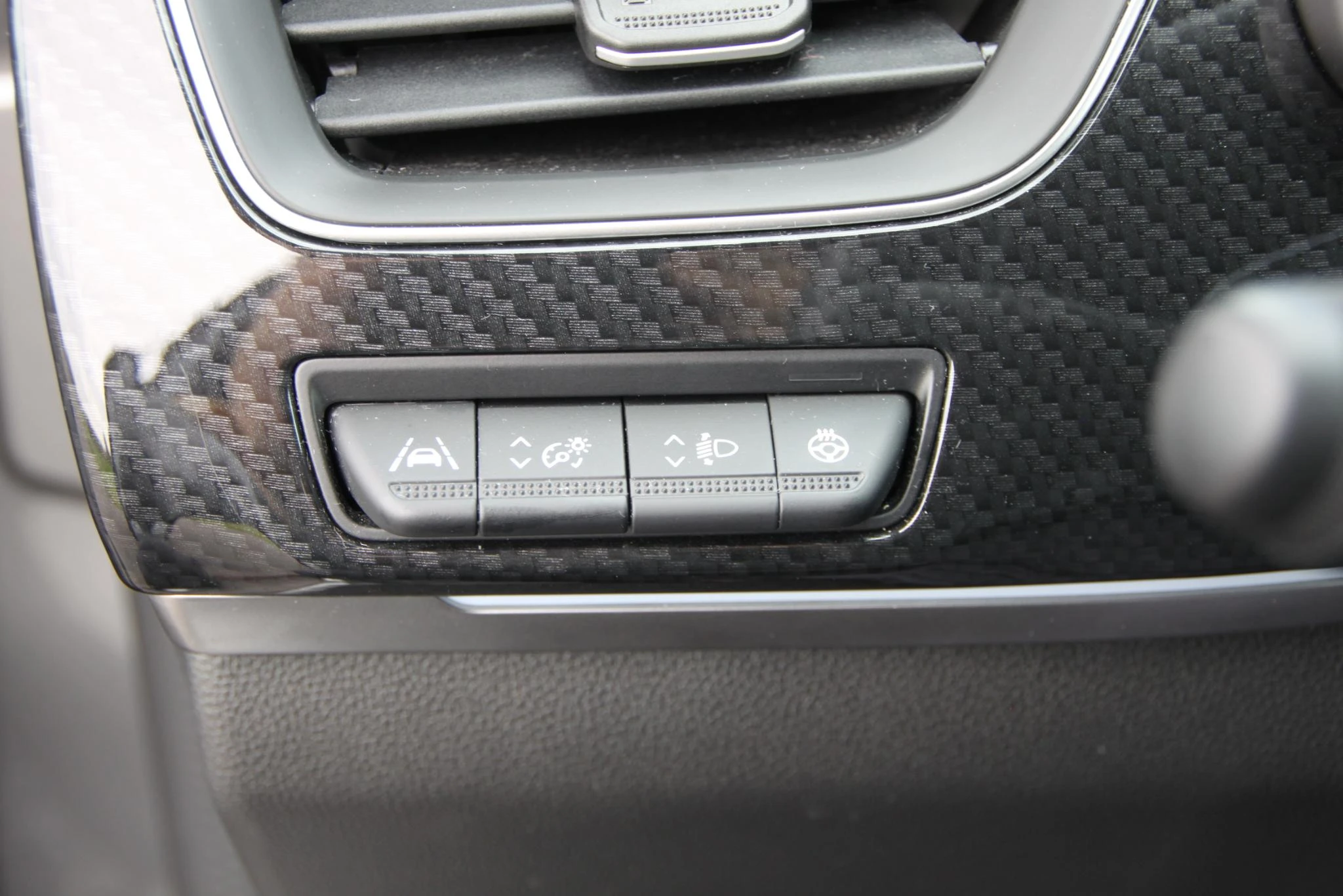 Renault-Arkana-image-31
