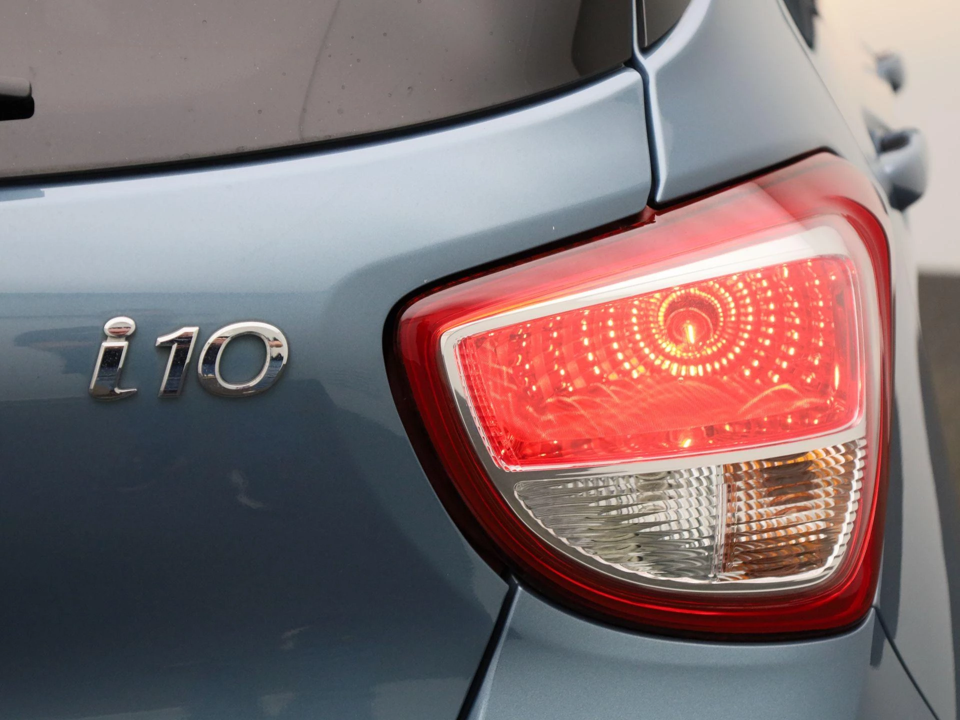Hyundai i10 1.0i i-Motion Go! 2016