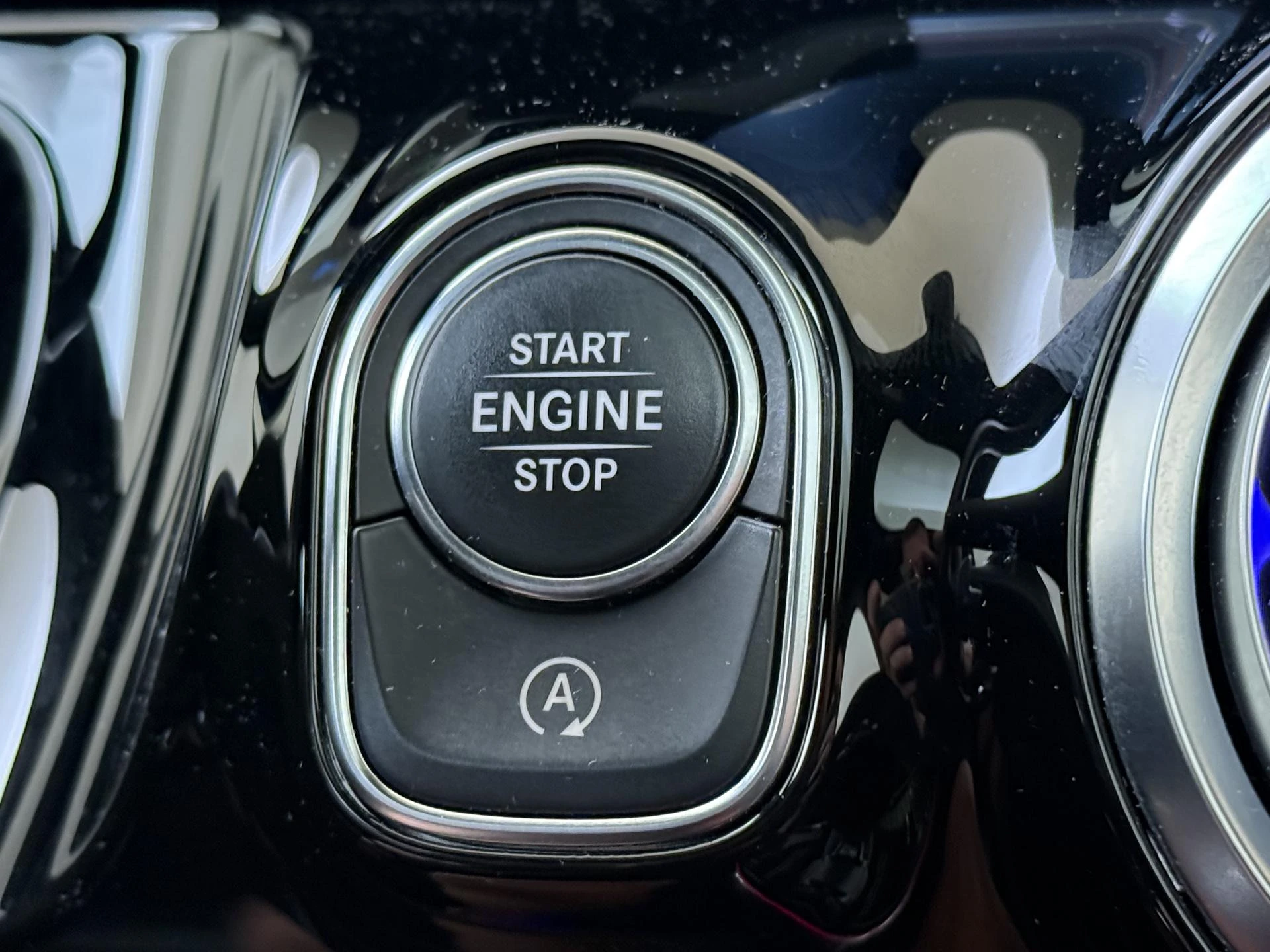 Mercedes-Benz-B-Klasse-image-21