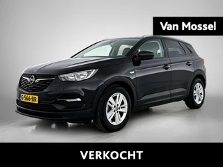 Opel Grandland X 1.2 Turbo Business +