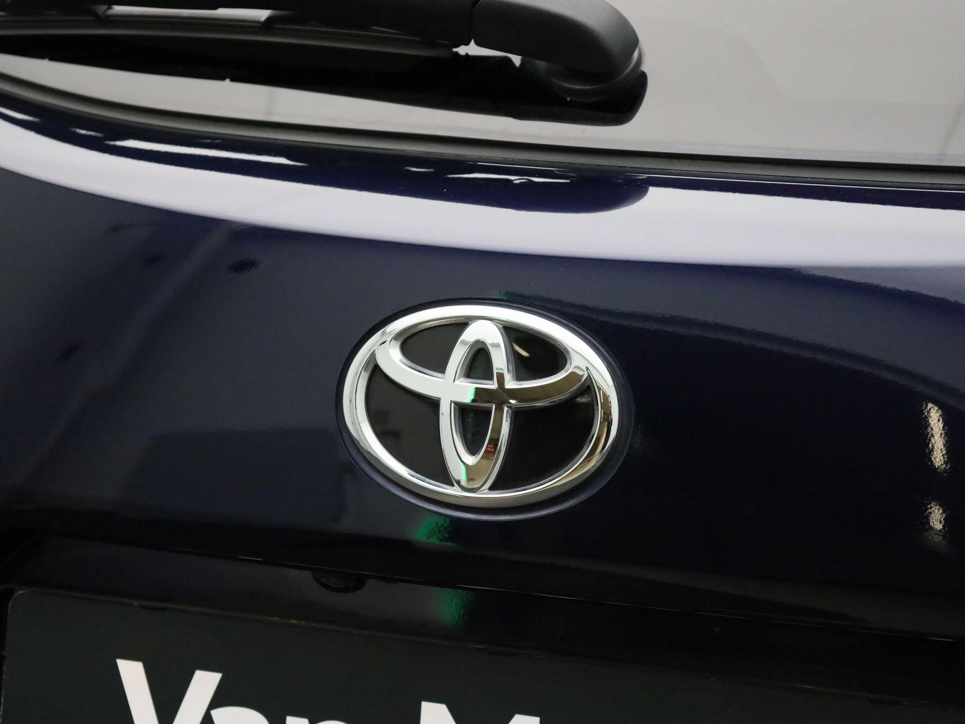 Toyota-Corolla Touring Sports-image-34