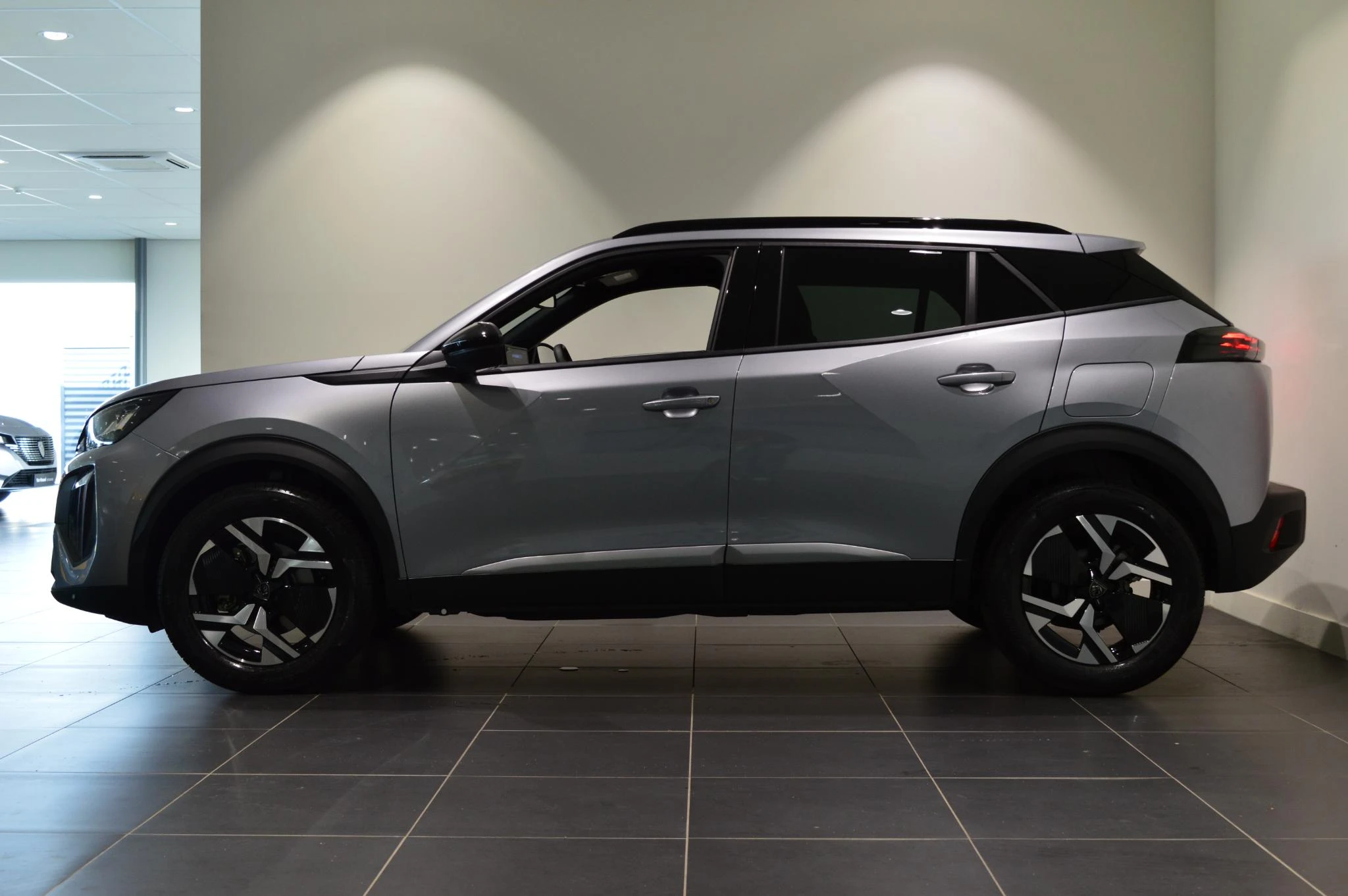 Peugeot-2008-image-3