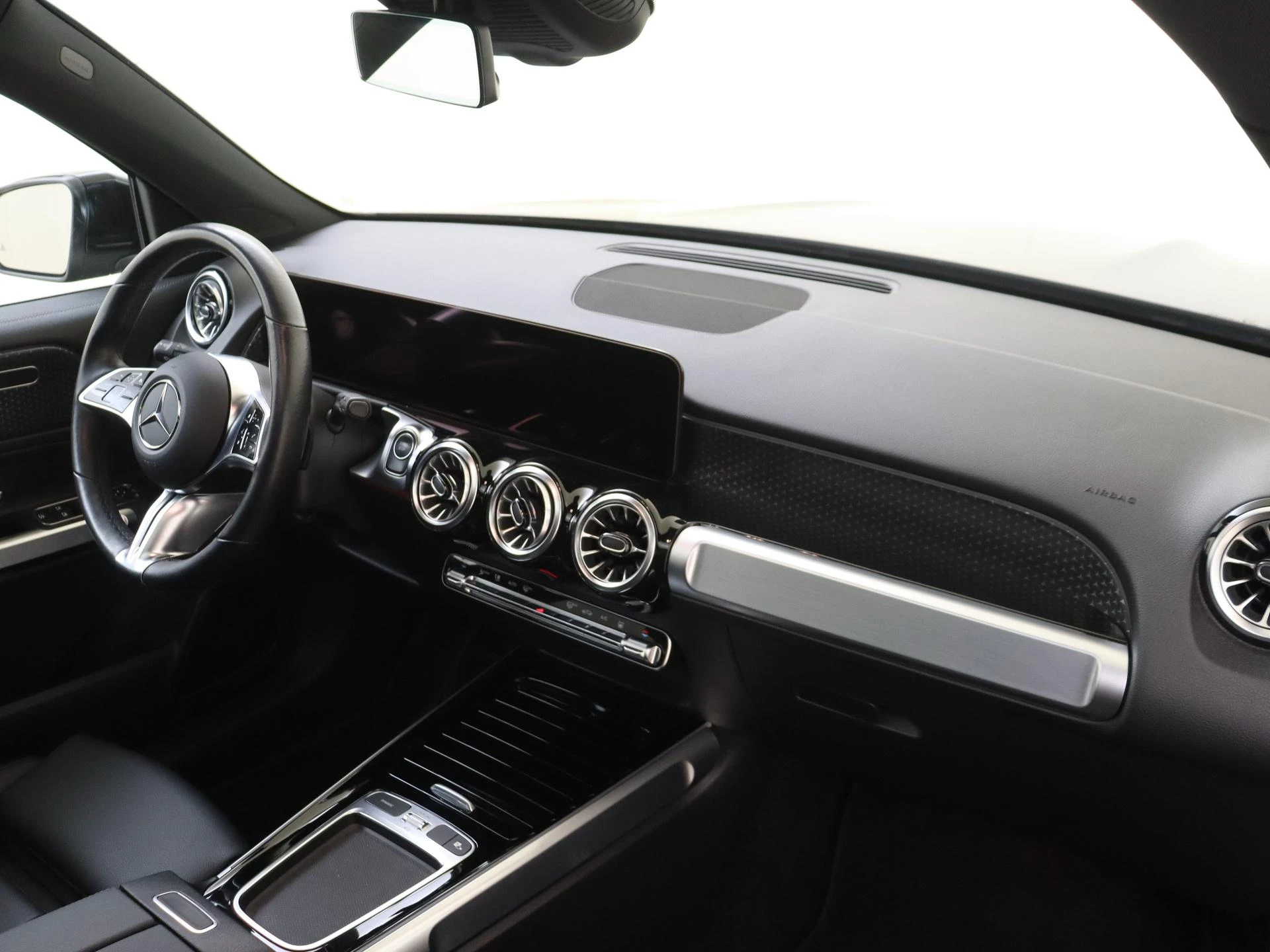 Mercedes-Benz EQB 250+ Luxury Line 71 kWh