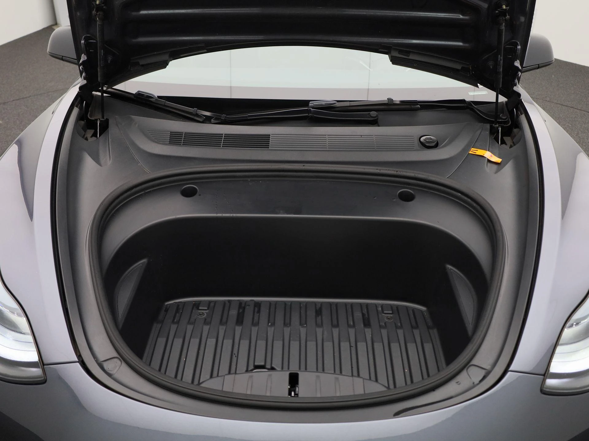 Tesla Model 3 Standard Range Autopilot