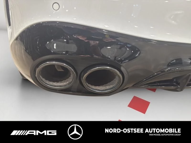 Mercedes-Benz-E-Klasse-image-10