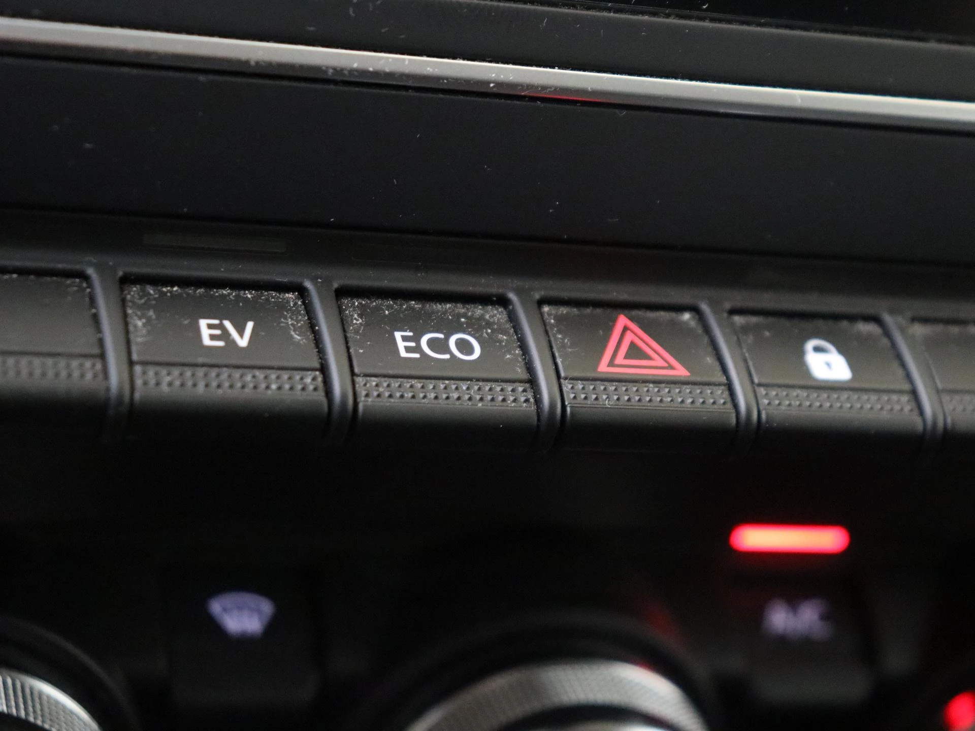 Renault-Clio-image-19