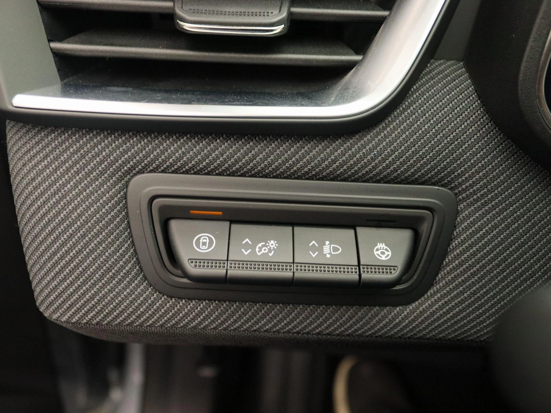 Renault-Clio-image-19