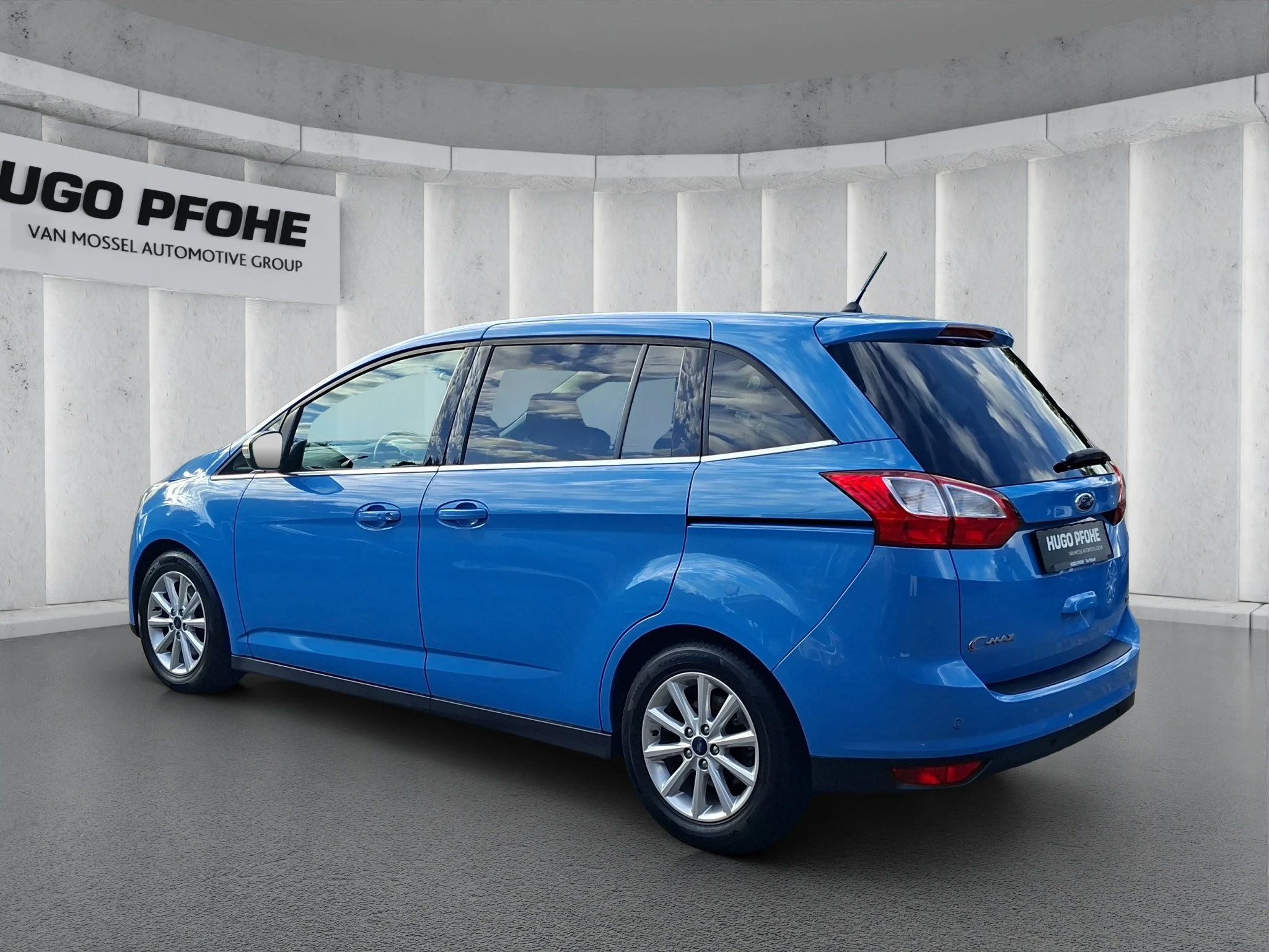 Ford-Grand C-Max-image-2