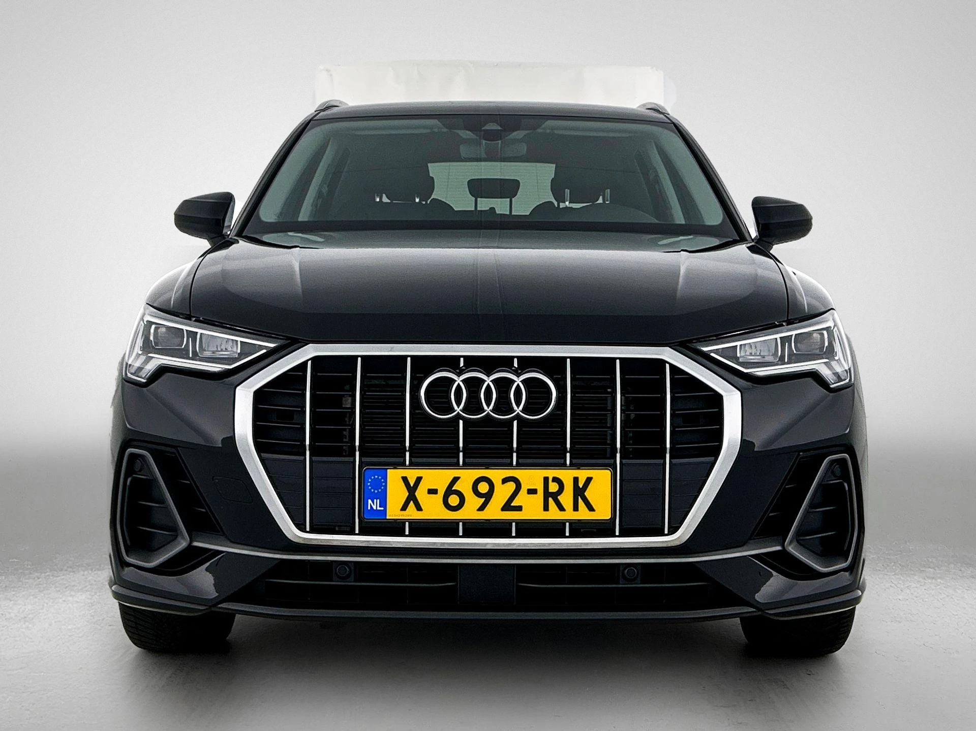 Audi Q3 35 TFSI S edition 150 PK
