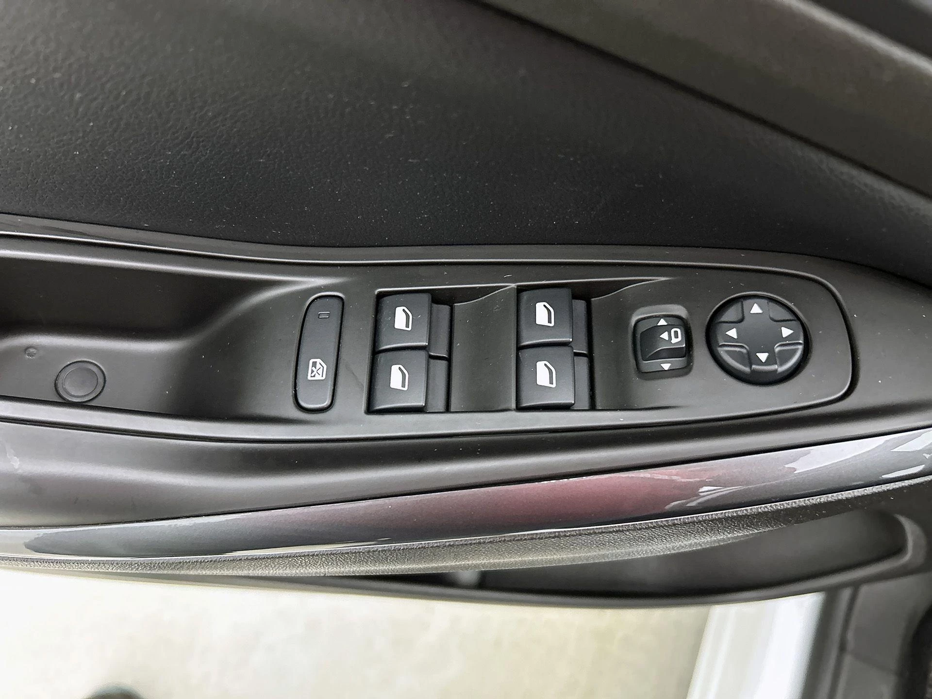 Opel-Grandland X-image-31