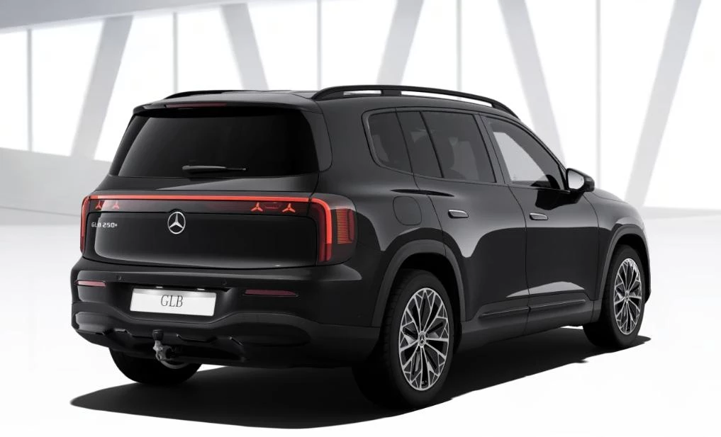 Mercedes-Benz-GLB-image-2