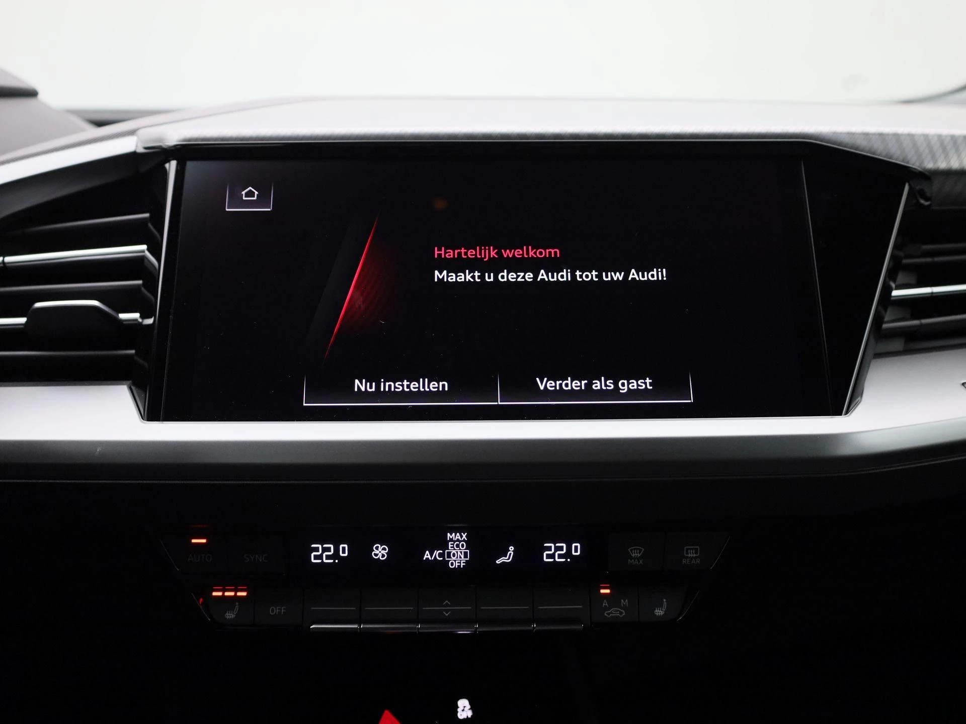 Audi-Q4 e-tron-image-9