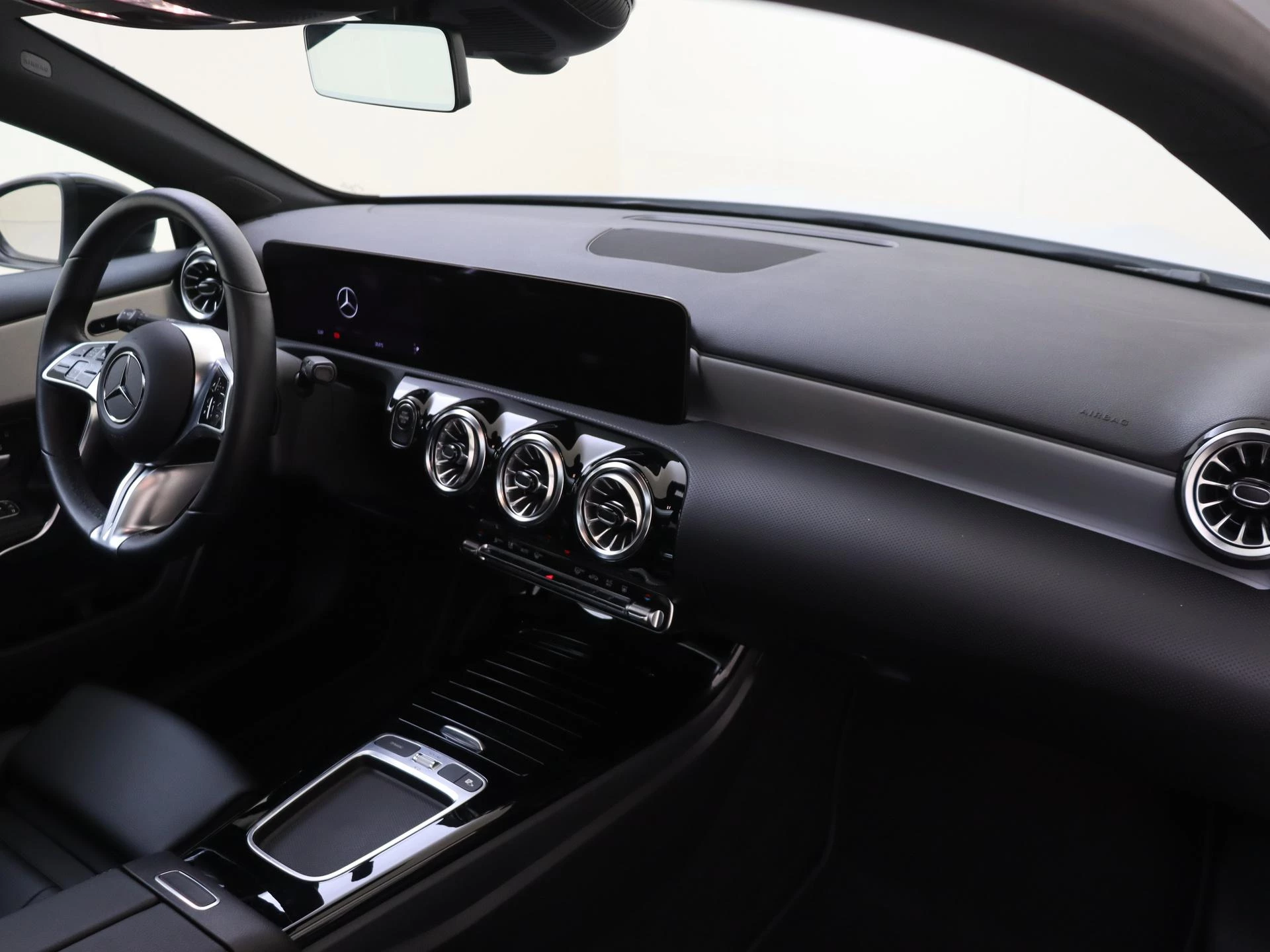 Mercedes-Benz A-Klasse 250 e Luxury Line