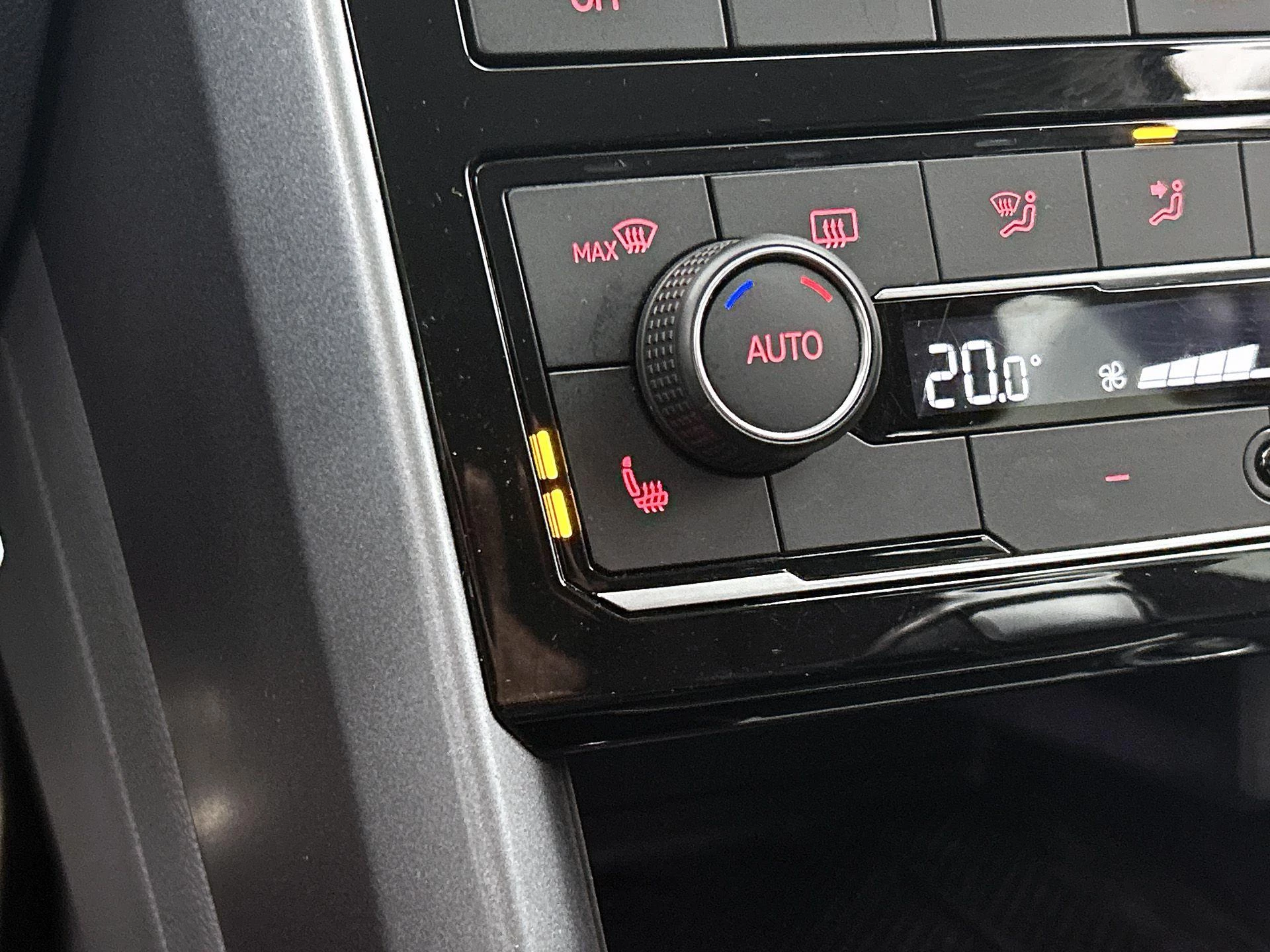 Volkswagen T-Cross 1.0 TSI R-Line