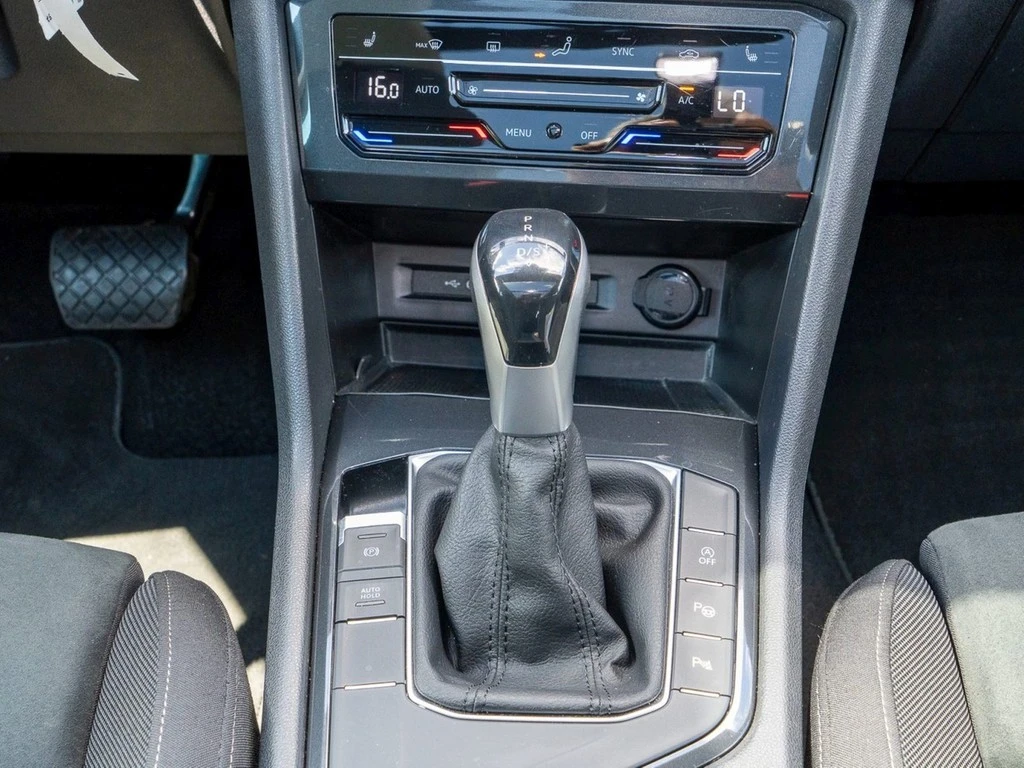 Volkswagen Tiguan 2.0 TDI DSG Elegance AHK, Pano, ZGV