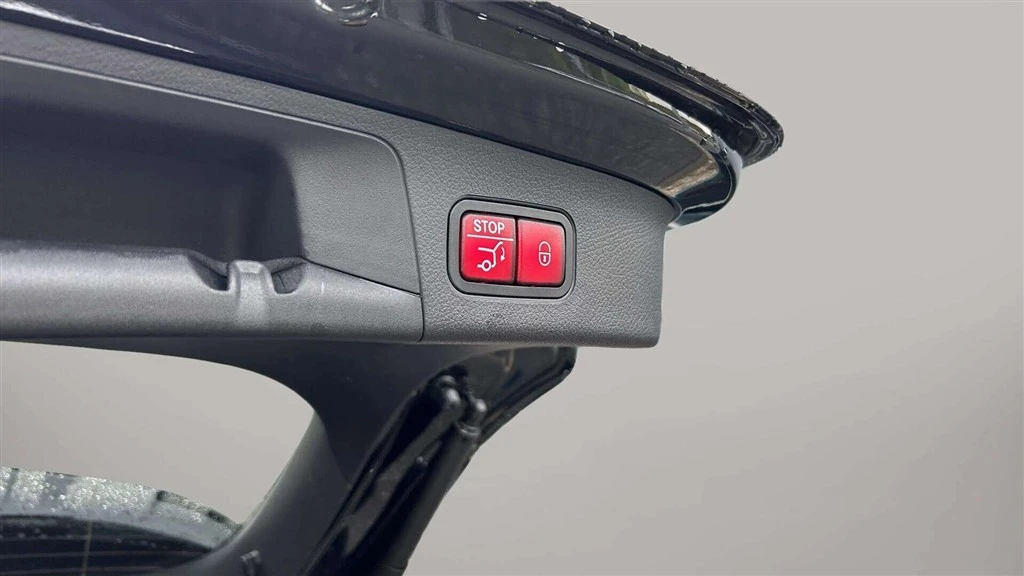 Mercedes-Benz-EQA-image-25