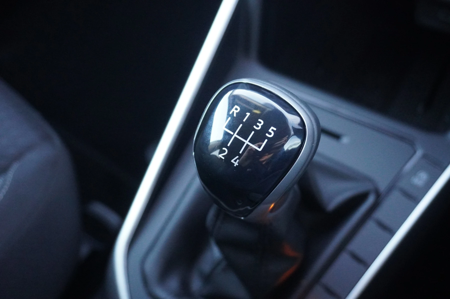 Volkswagen-Polo-image-34