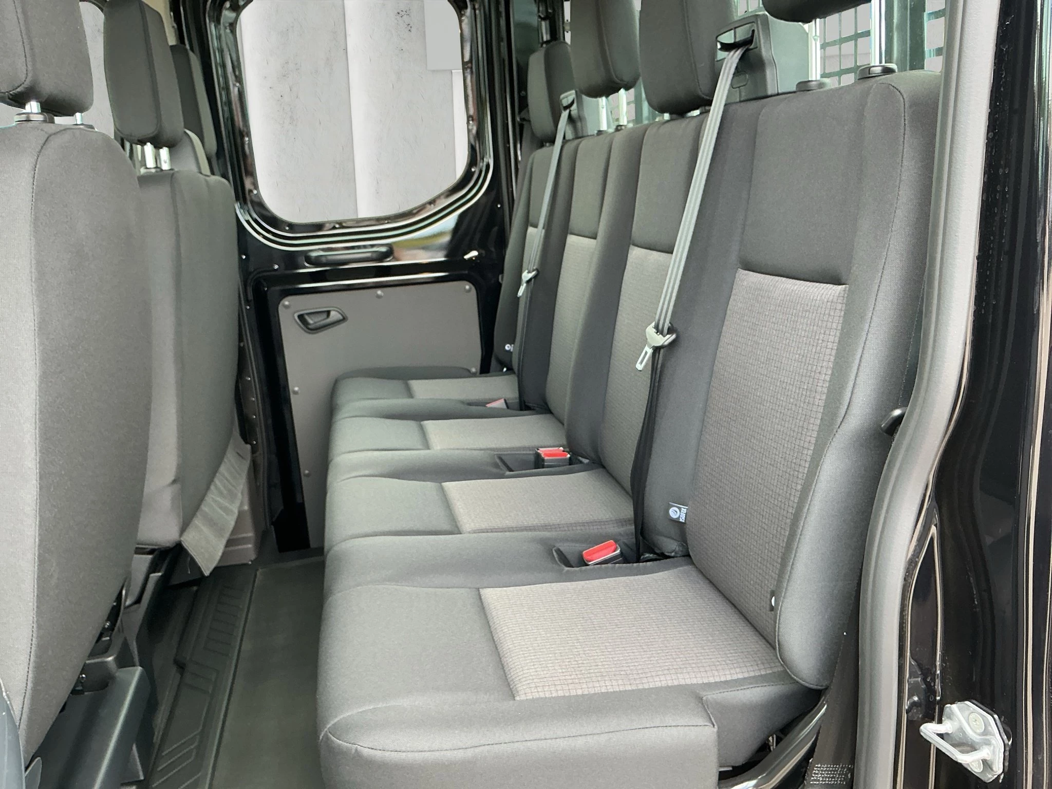 Ford Transit 350 L2 Fahrgestell Doppelkabine Pritsche Basis 2.0L EcoBlue