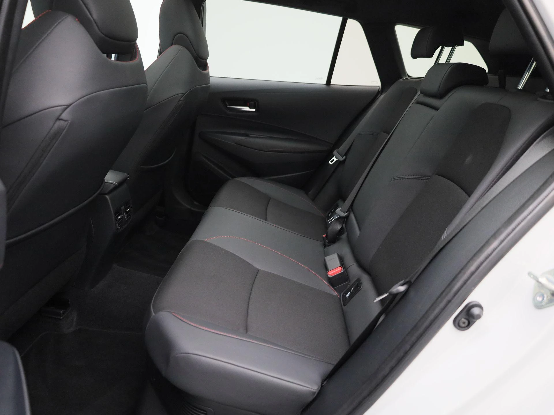 Toyota Corolla Touring Sports - 12