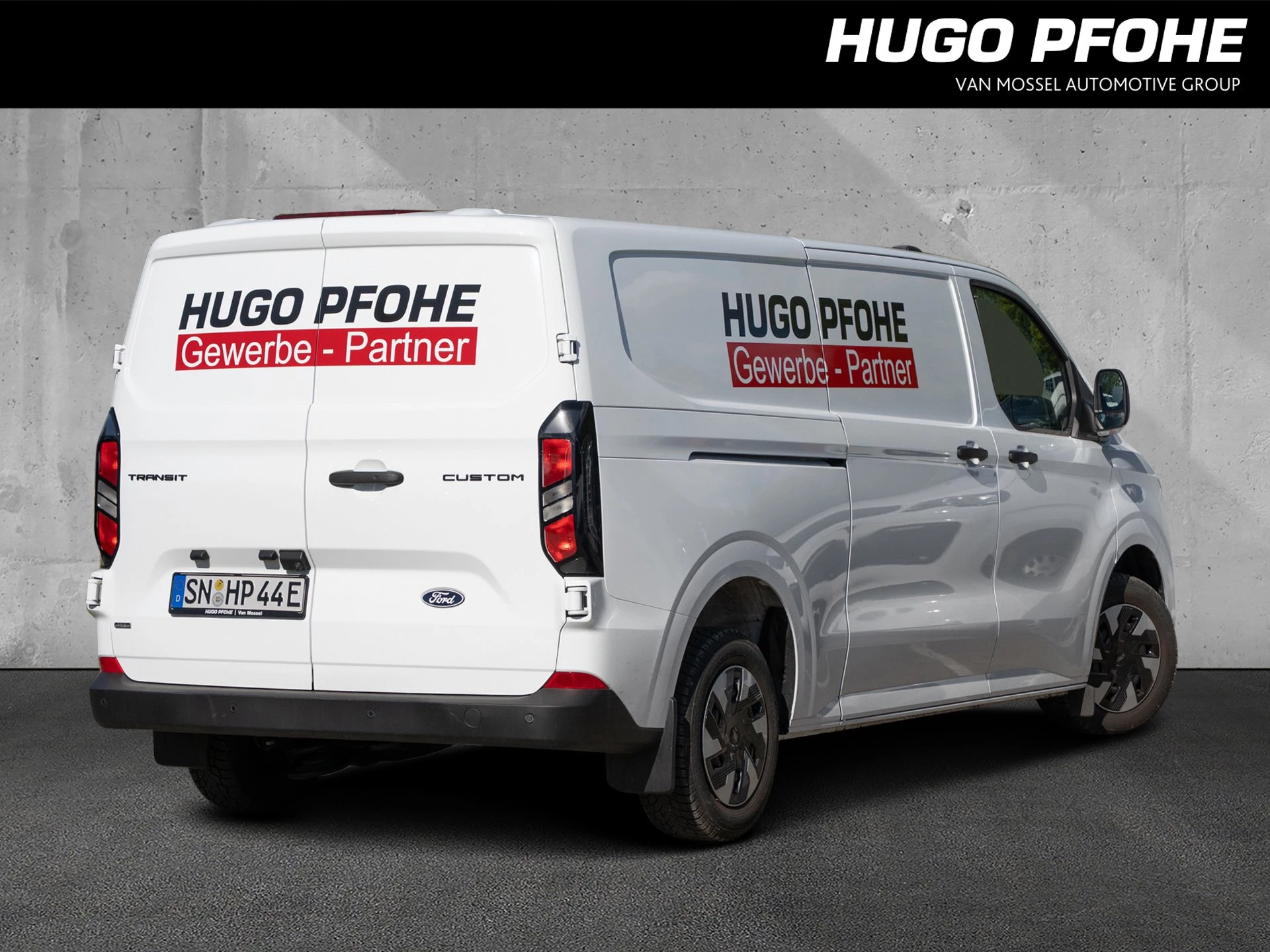 Ford-Transit Custom-image-2