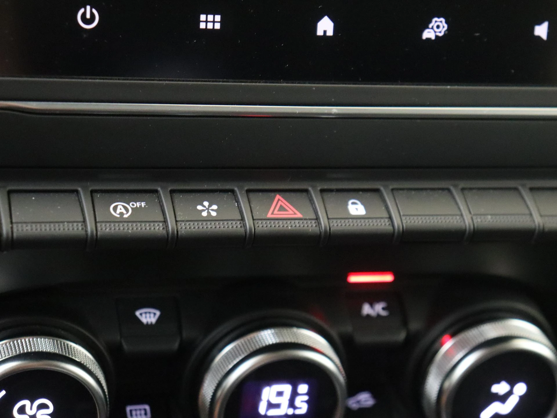 Renault-Captur-image-18