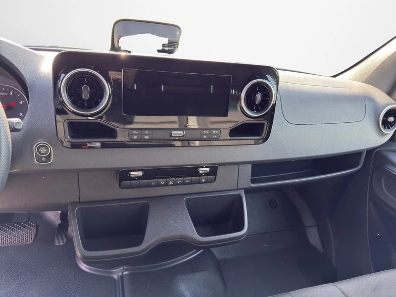 Mercedes-Benz Sprinter 317 L3H2 AUTOM AHK NAVI KAMERA MBUX DAB