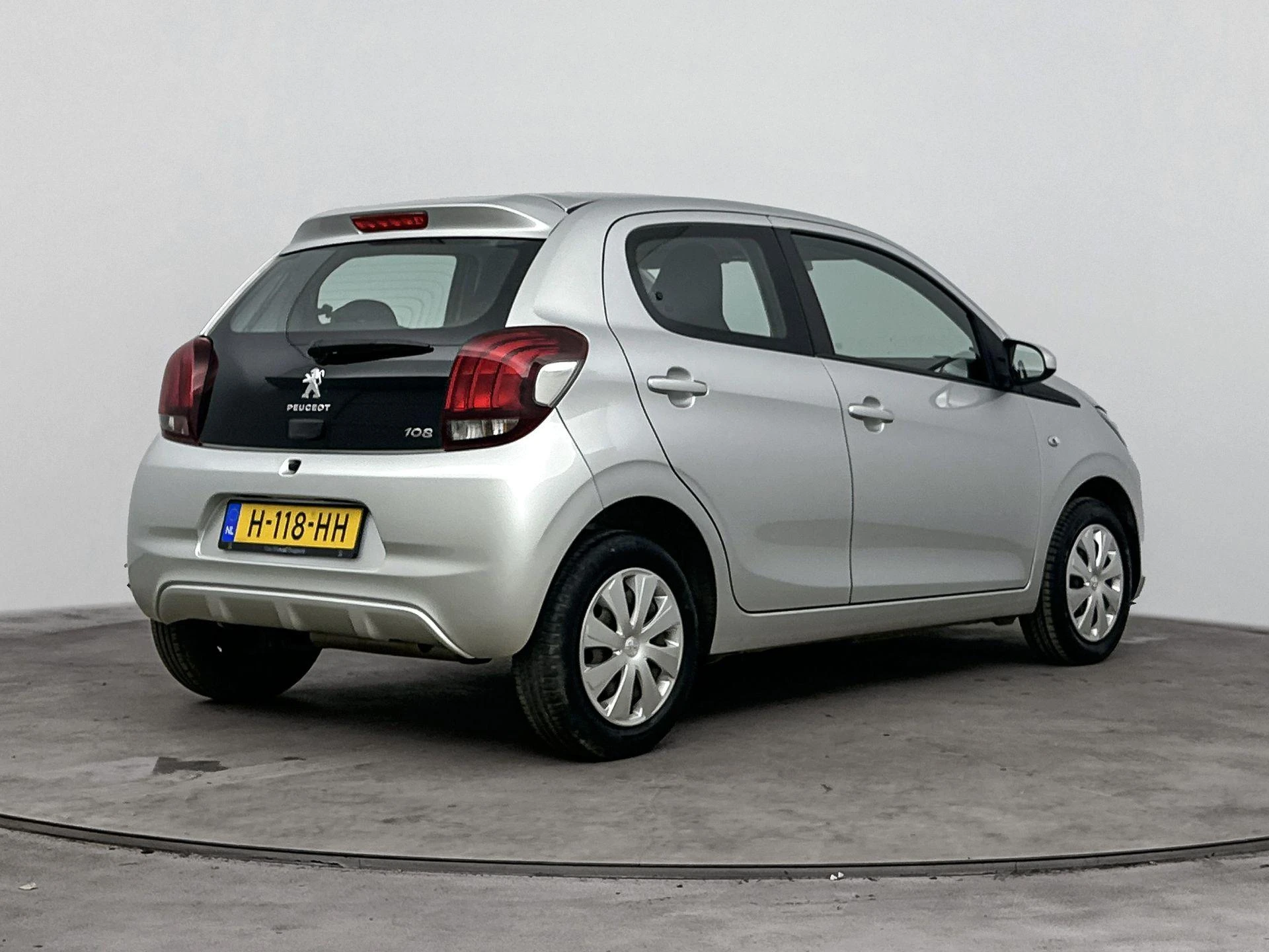 Peugeot-108-image-3