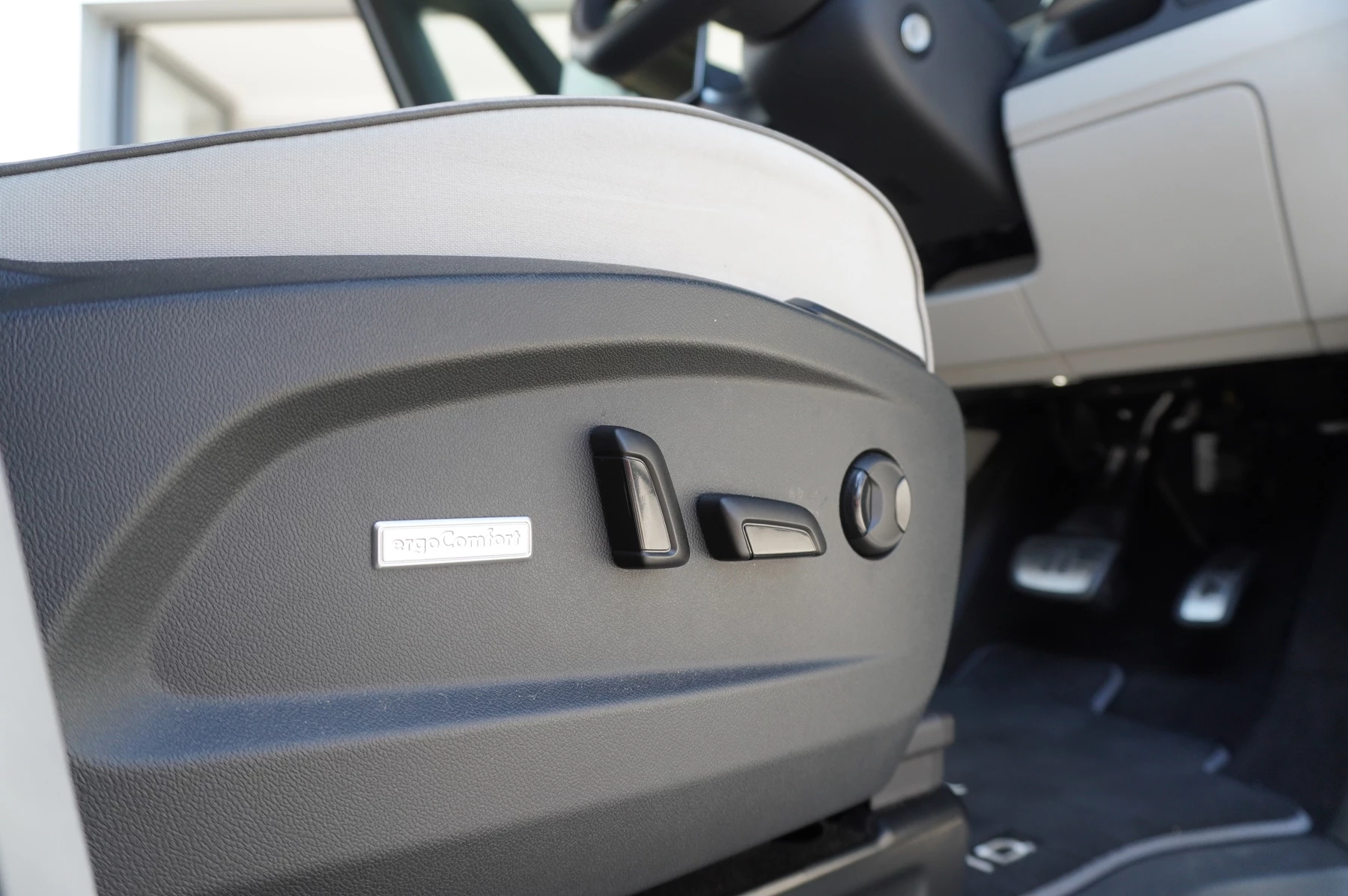 Volkswagen-ID. Buzz-image-33