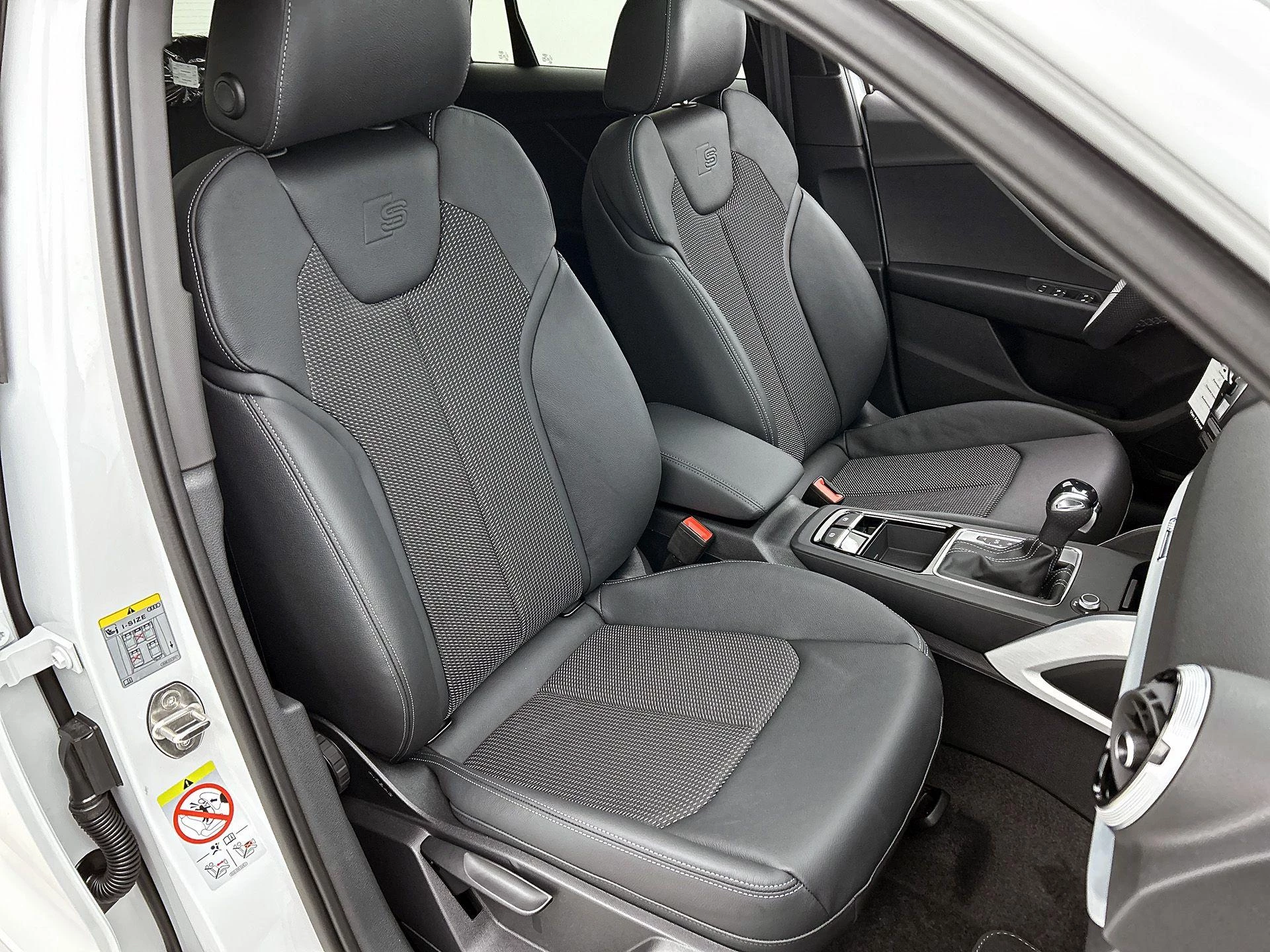 Audi Q2 35 TFSI S Edition
