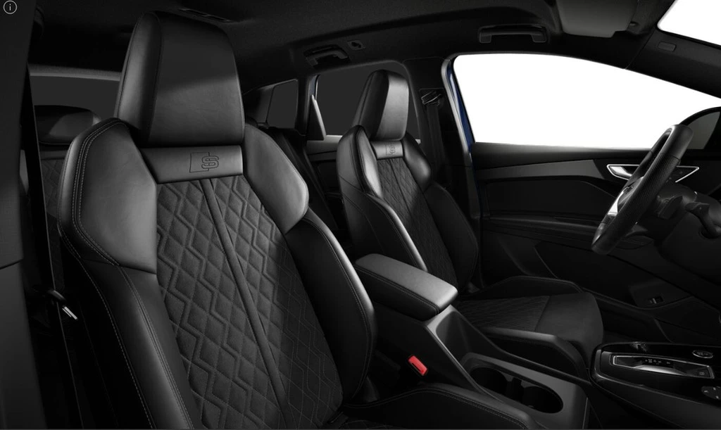 Audi Q4 e-tron 45 Q S line 75.700 UVP 20" 360° SPORTSITZE
