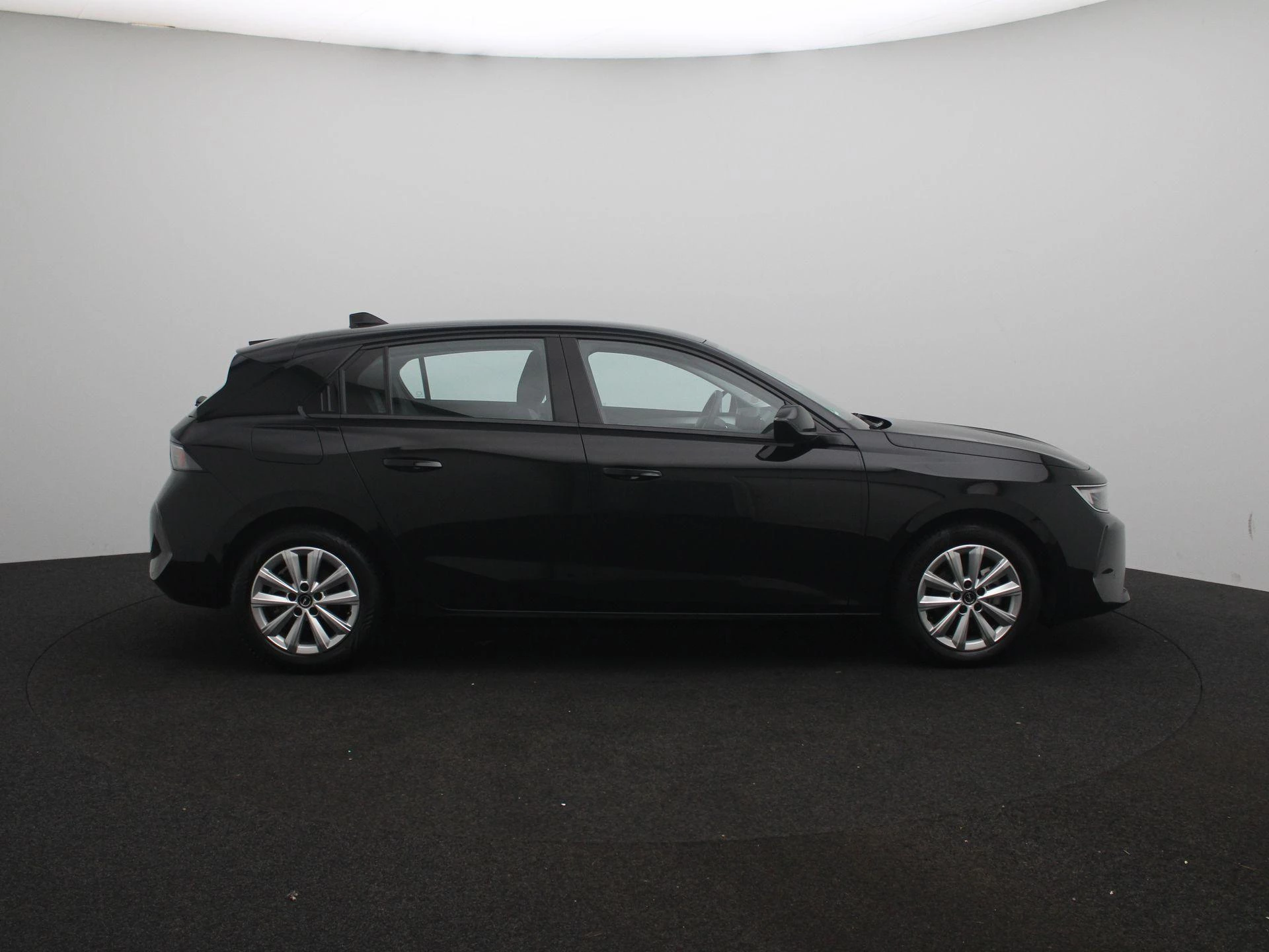 Opel-Astra-image-6