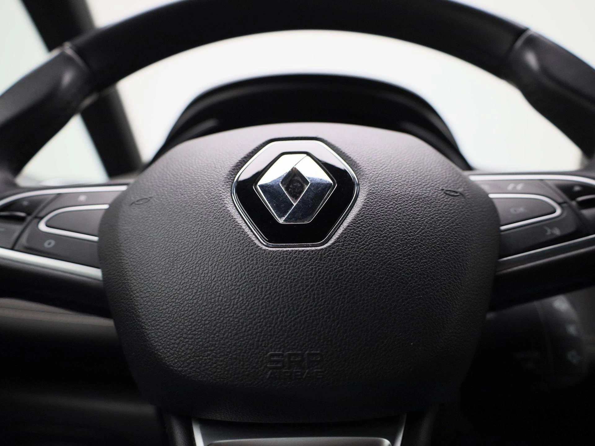 Renault-Grand Scénic-image-24