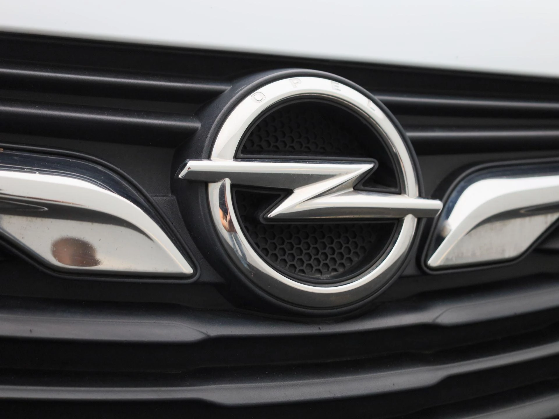 Opel-Combo Life-image-30