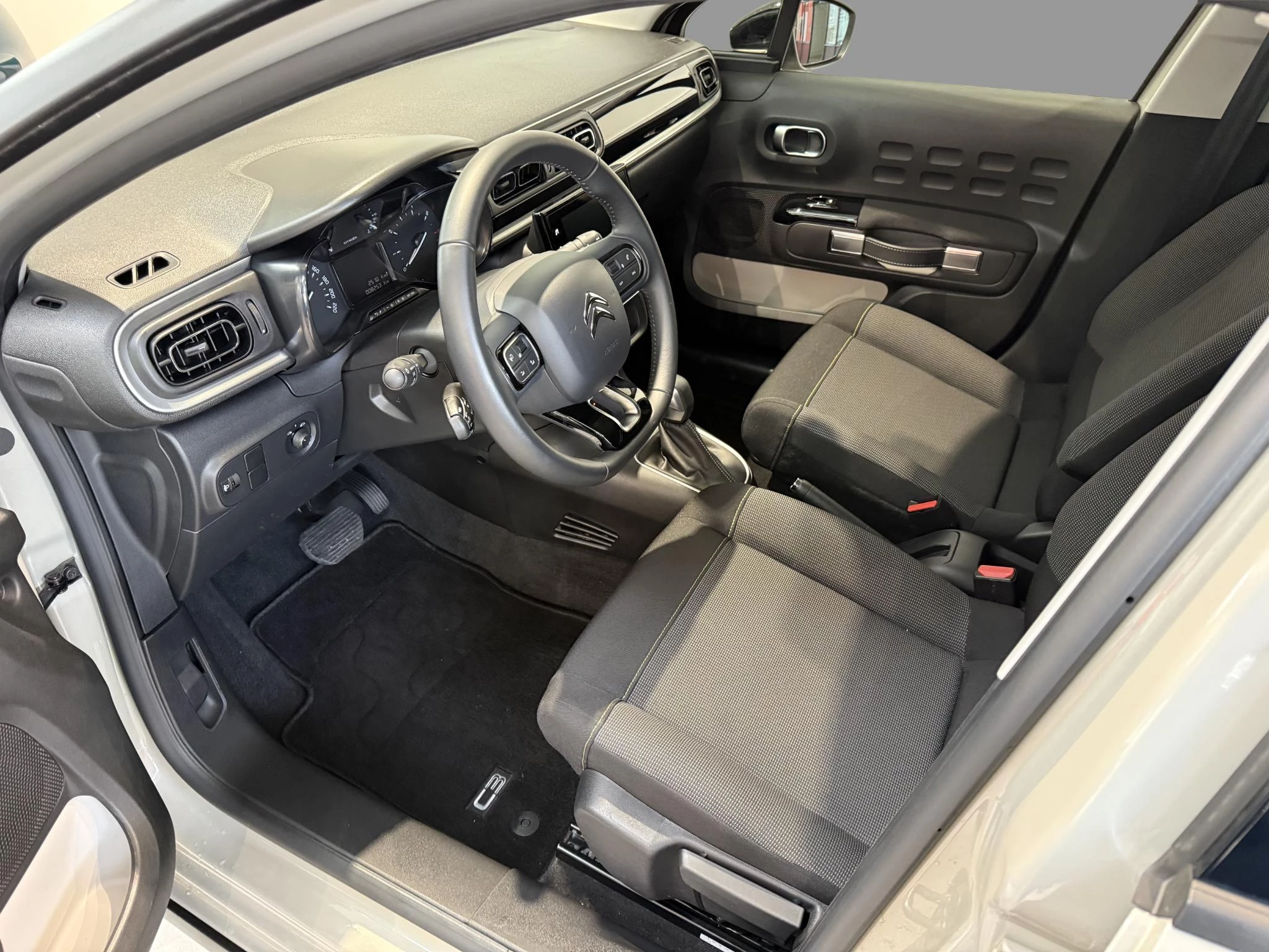 Citroën C3 1.2 PureTech 110 S&S EAT6 MAX