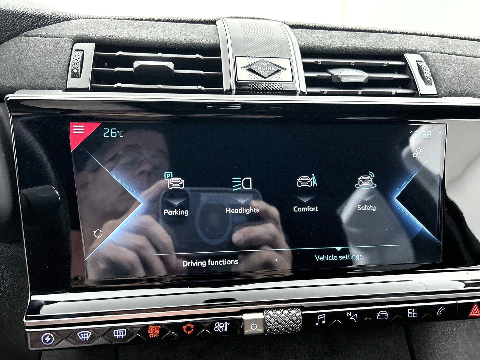 DS DS 7 Crossback E-Tense Performance Line