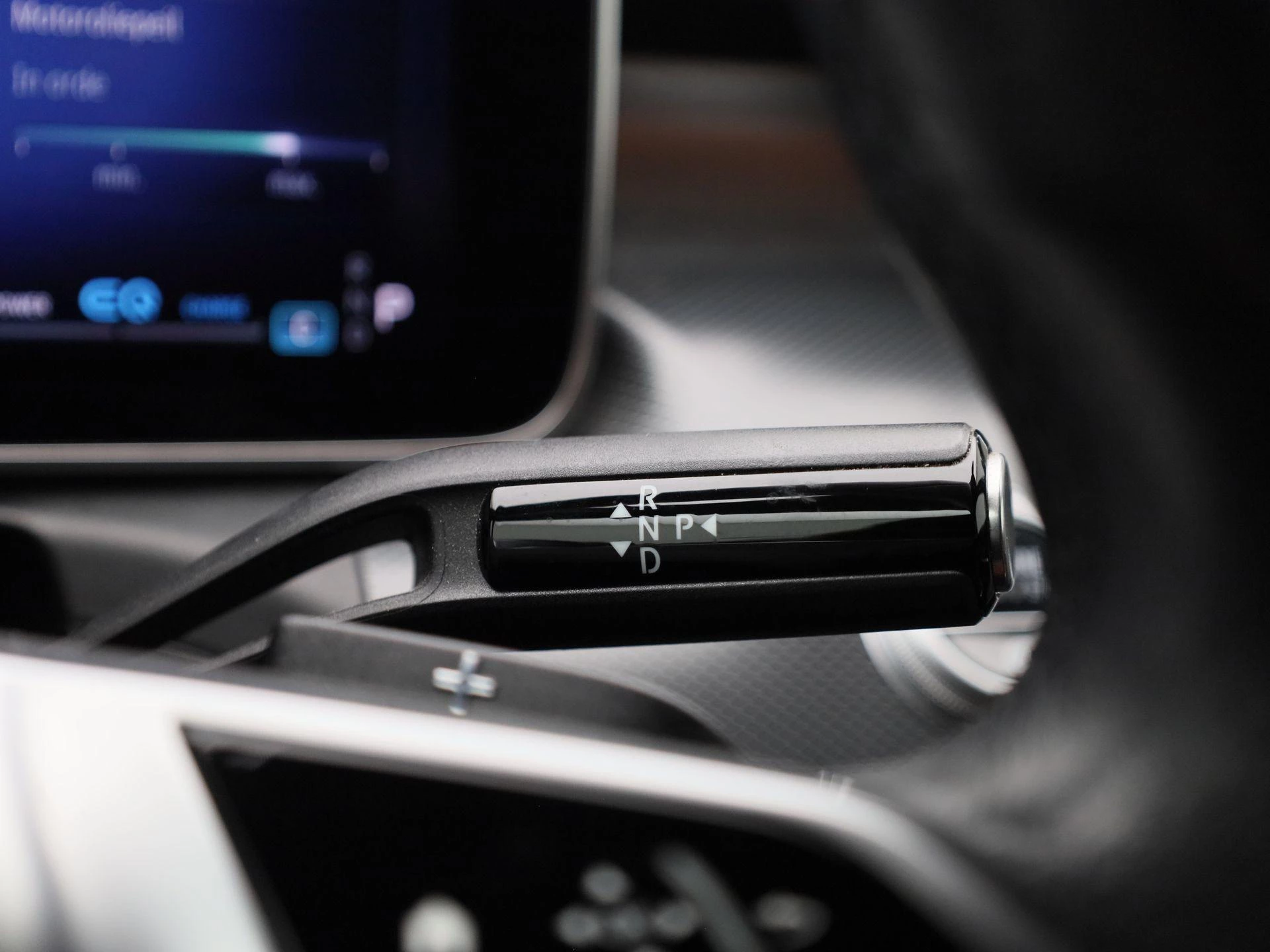 Mercedes-Benz-C-Klasse-image-18