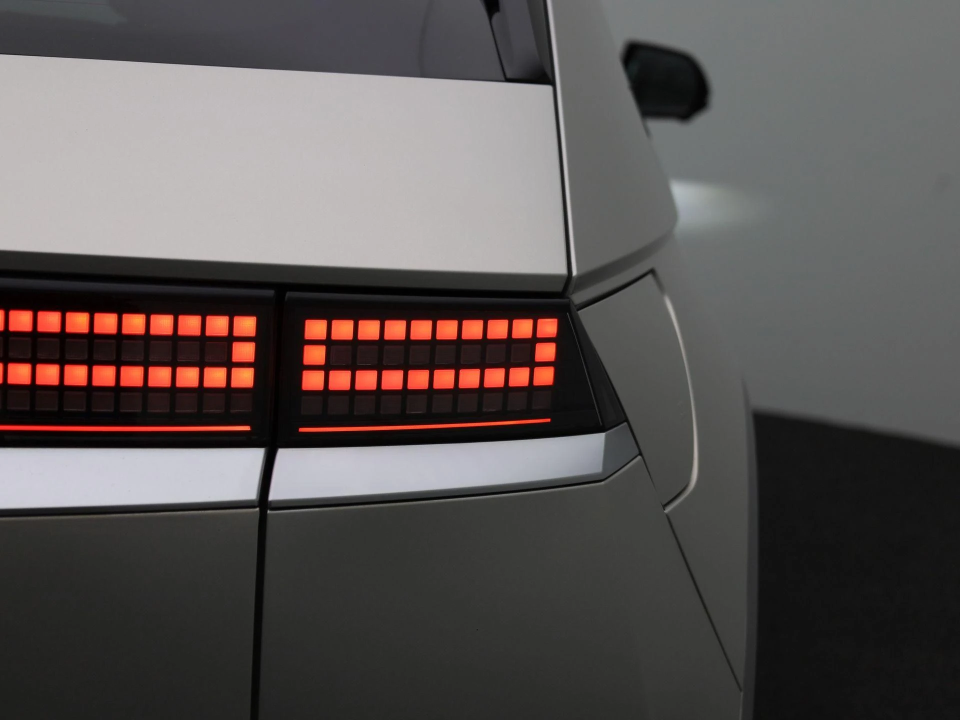 Hyundai-IONIQ 5-image-48