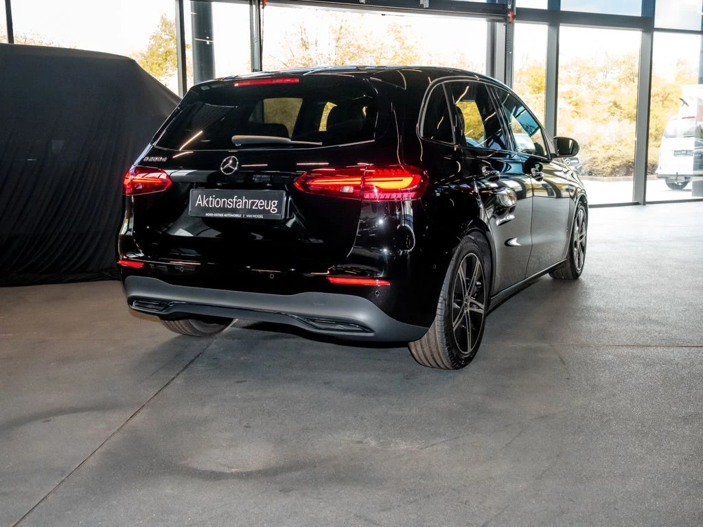Mercedes-Benz-B-Klasse 200 d-image-4
