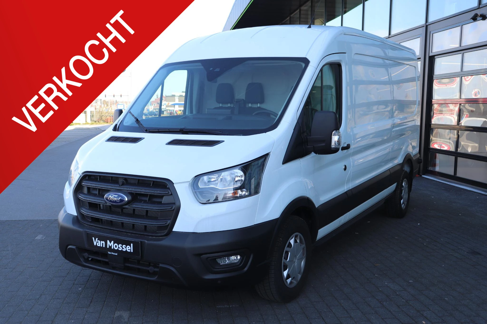 Ford-Transit-image-0