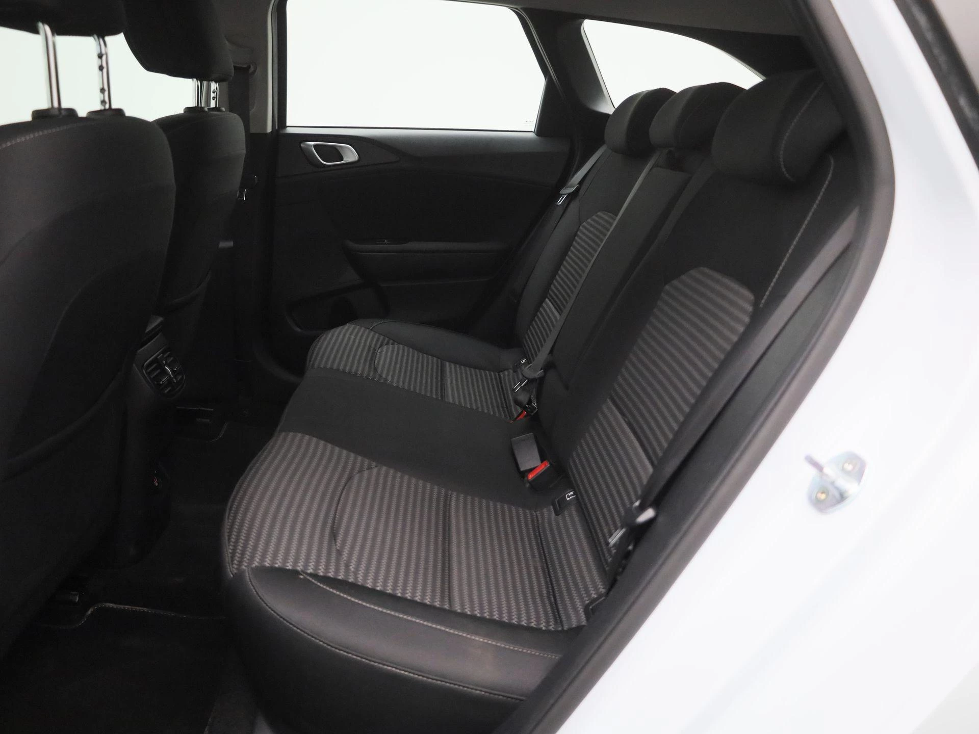 Kia-Ceed Sportswagon-image-9