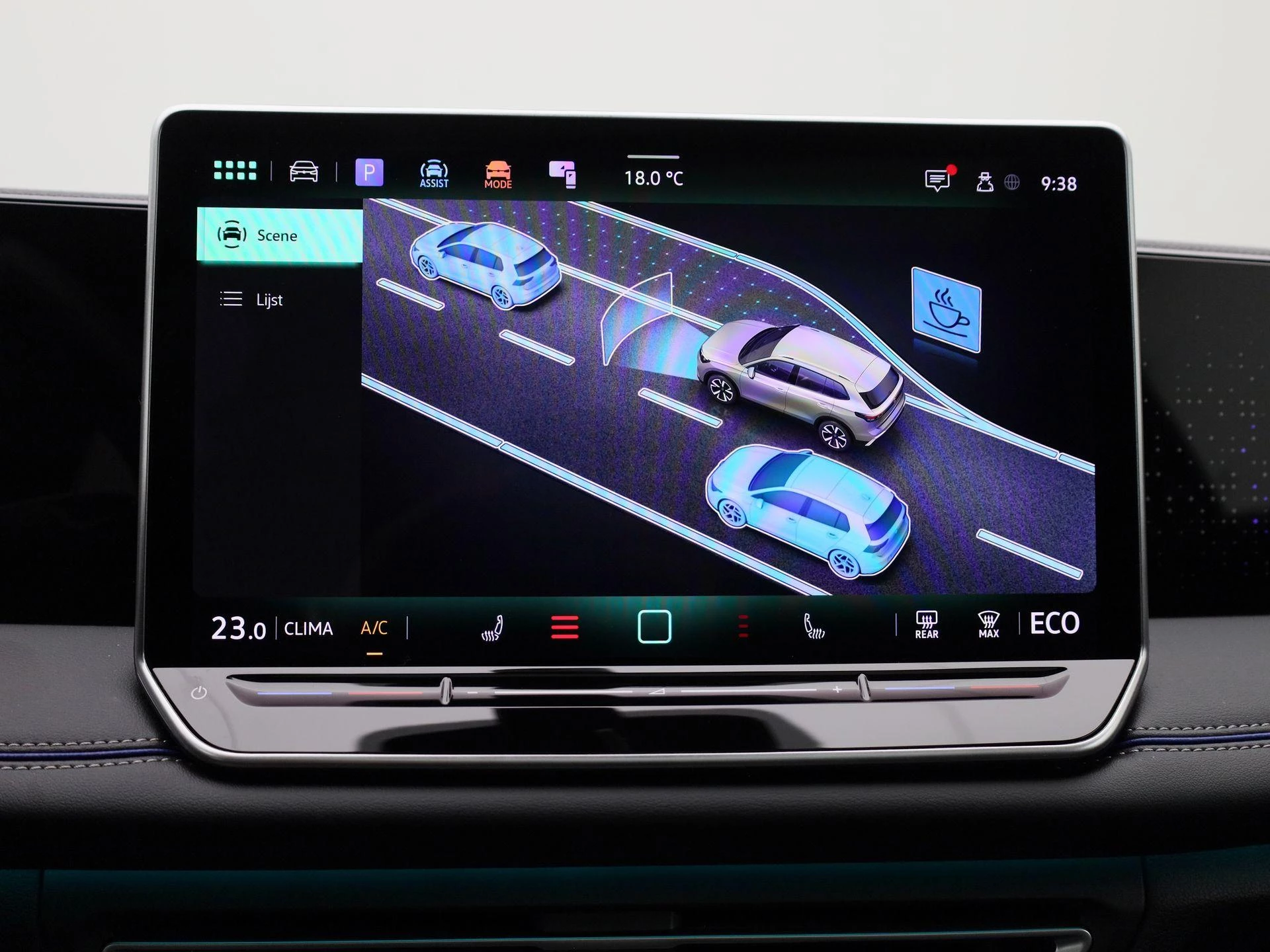 Volkswagen-Tiguan-image-28